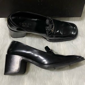 Vintage Gucci loafers size 6B black leather
